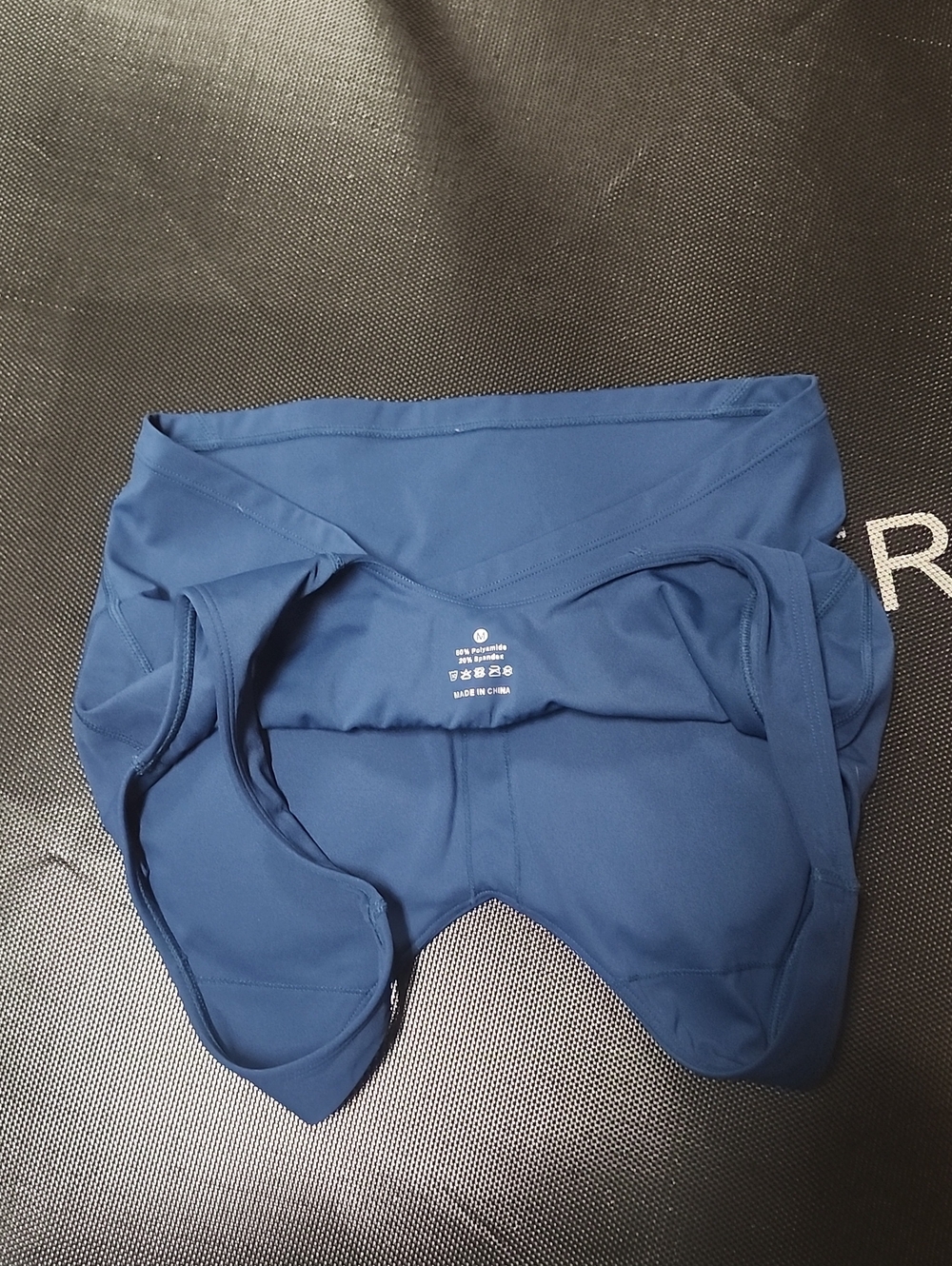 Crop Top With Built In Bra Size M. #6 - Picture 3 of 4